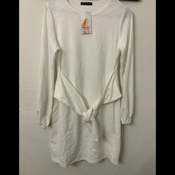 Pretty Garden Dress - Picture 3 of 4